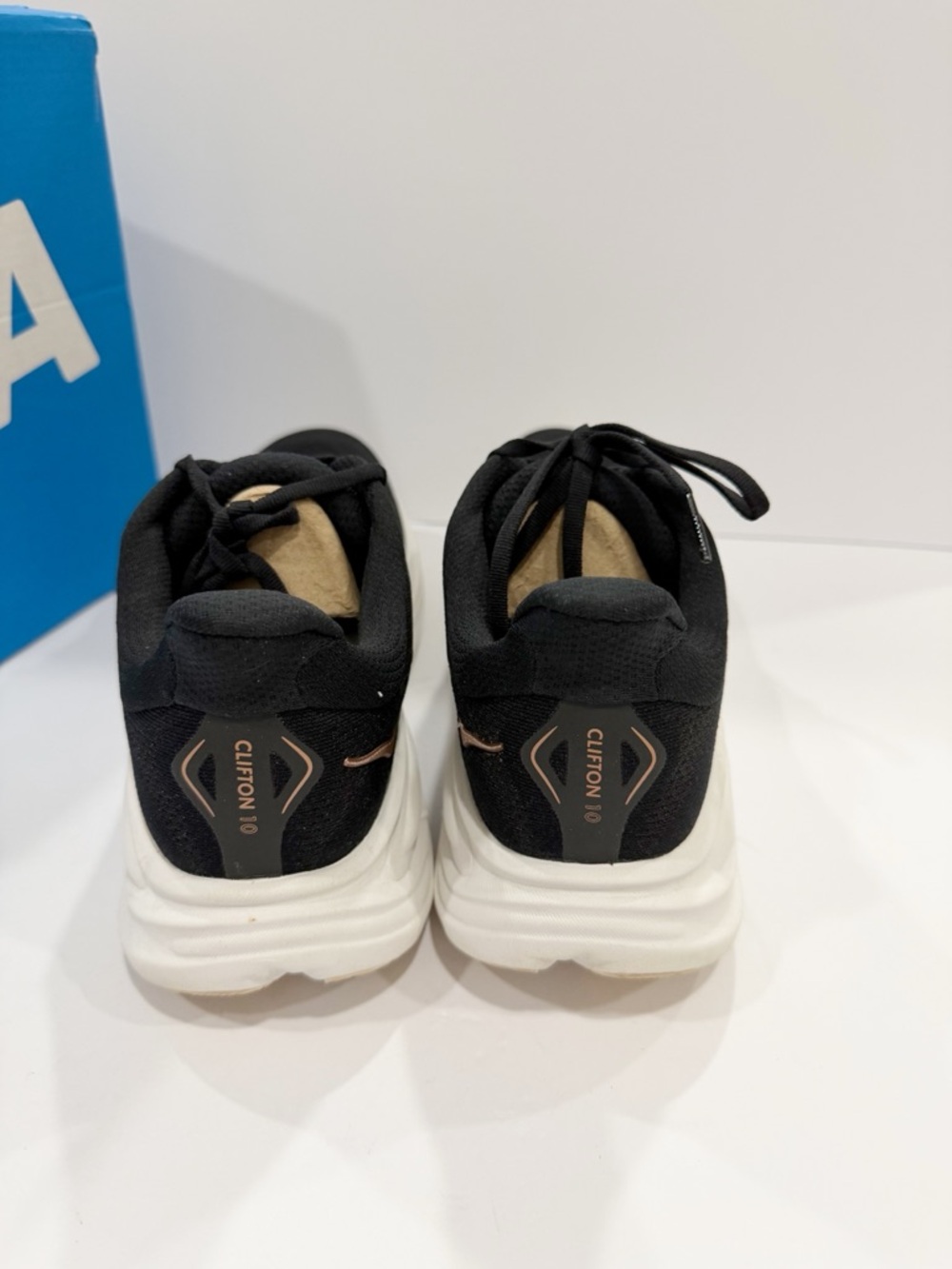 Hoka One One Clifton 10 Women’s Shoes - Picture 4 of 10